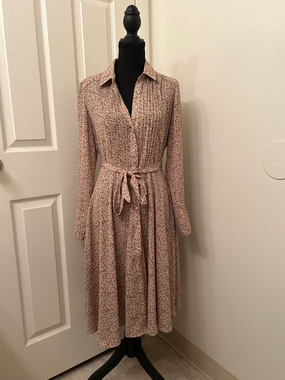 Nanette Lepore Beige, White, and Orange Print Long Sleeve Midi Wrap Dress Size 2